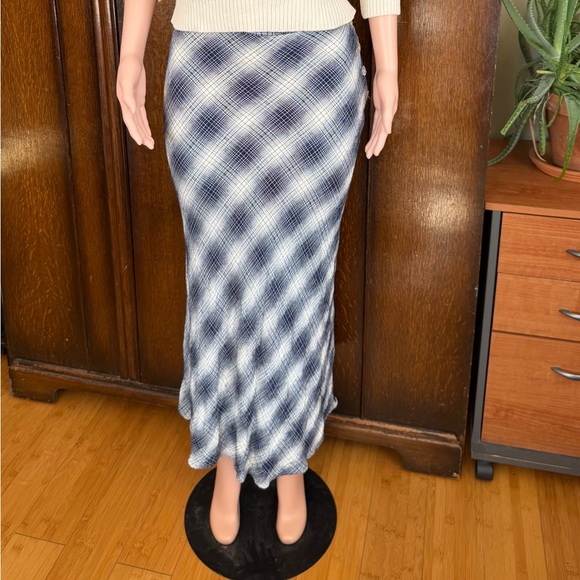 Tracy Evans Dresses & Skirts - Vintage 1990’s Bias Cut Navy & White Ankle Length Skirt w Side Buttons S / M